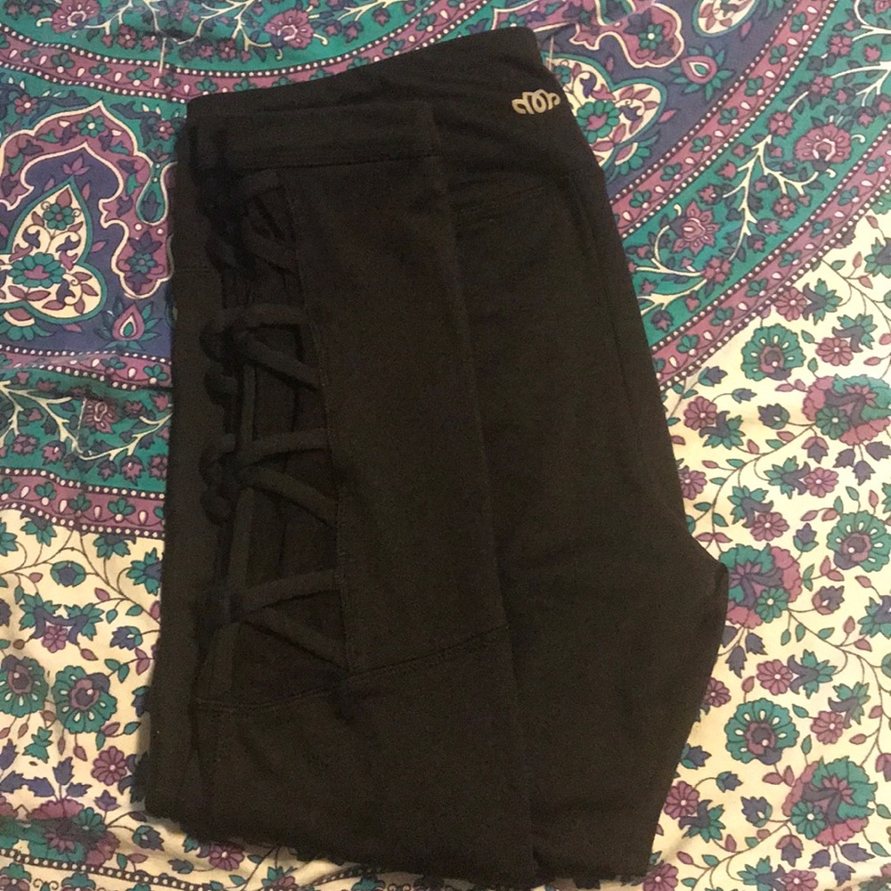 Maurices inMotion active pants